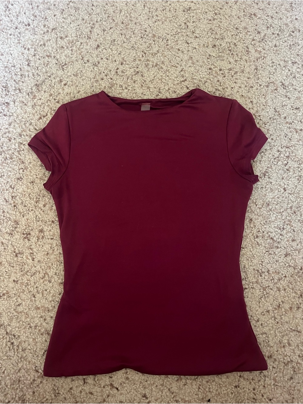 Women’s baby tee Top - Burgundy
